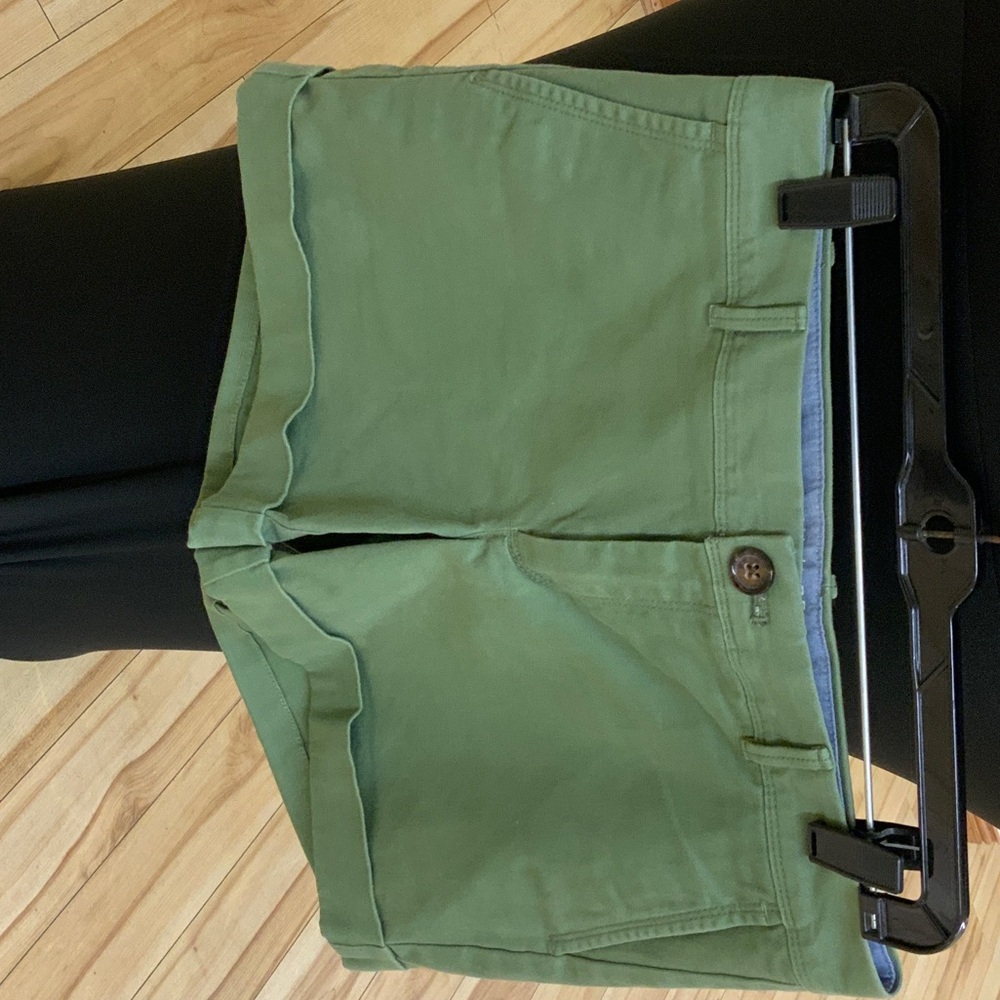 Banana Republic Olive Women's Cargo Shorts